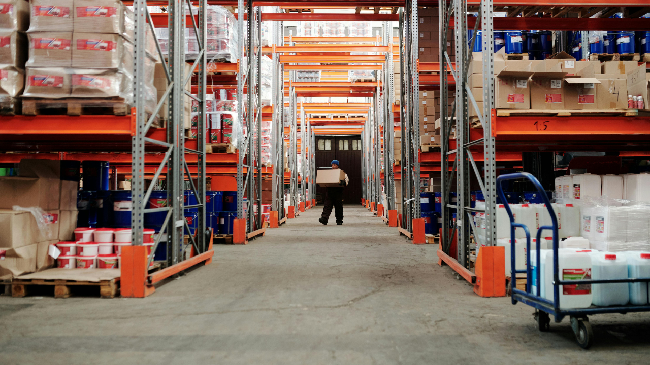 Warehouse 4.0 How Smart Warehousing Boosts Efficiency & Reduces Costs
